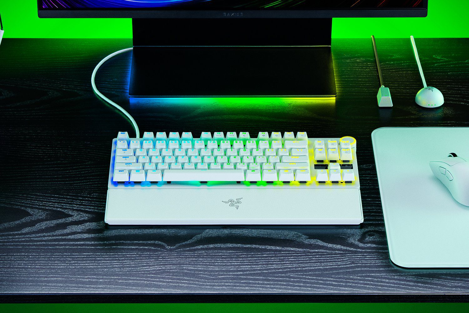מקלדת Razer Huntsman V3 Pro Tenkeyless לבן – תמונה 3