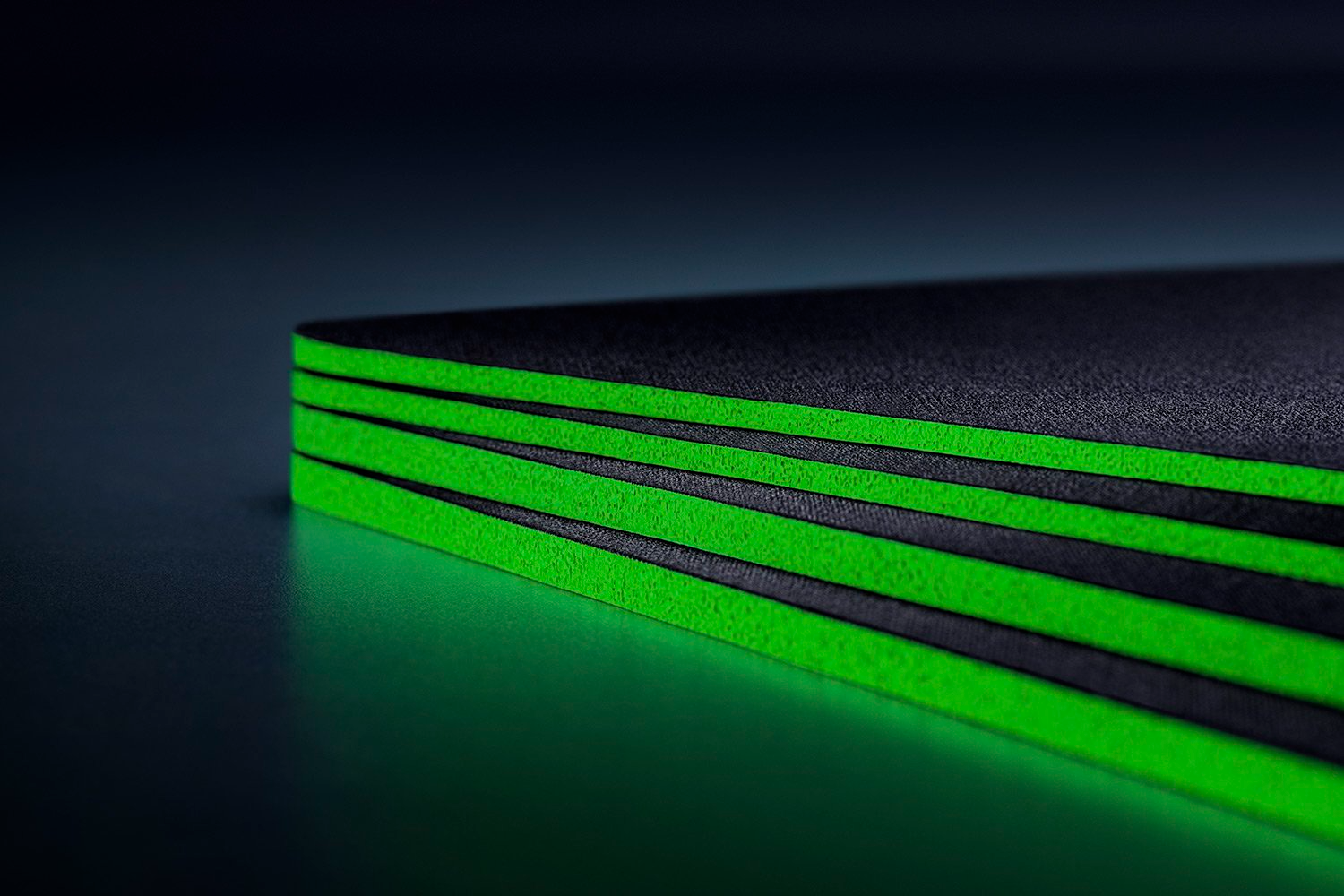 משטח עכבר Razer Gigantus V2 – תמונה 2